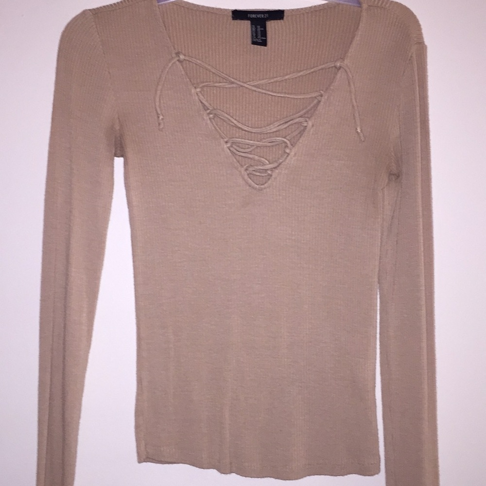 V-neck draw string shirt